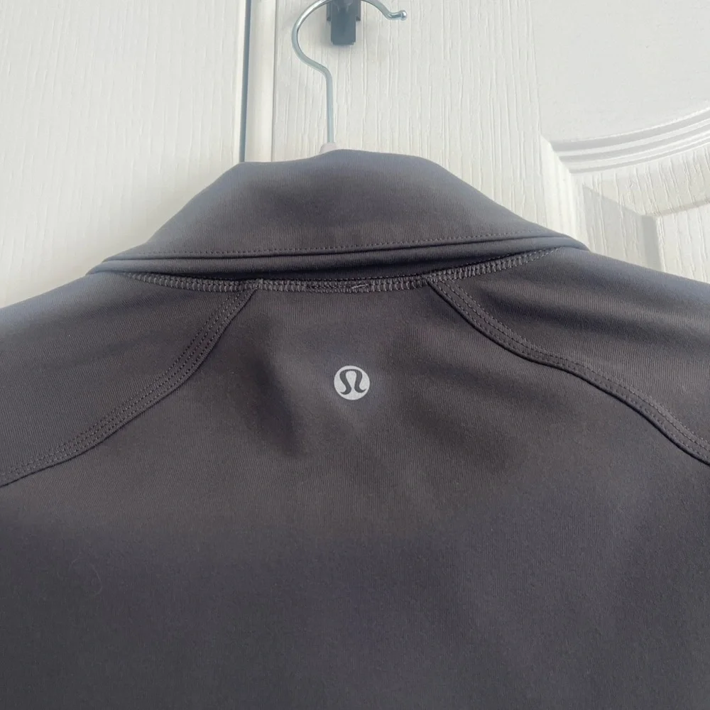 Lululemon Grey Jacket - Picture 4 of 9